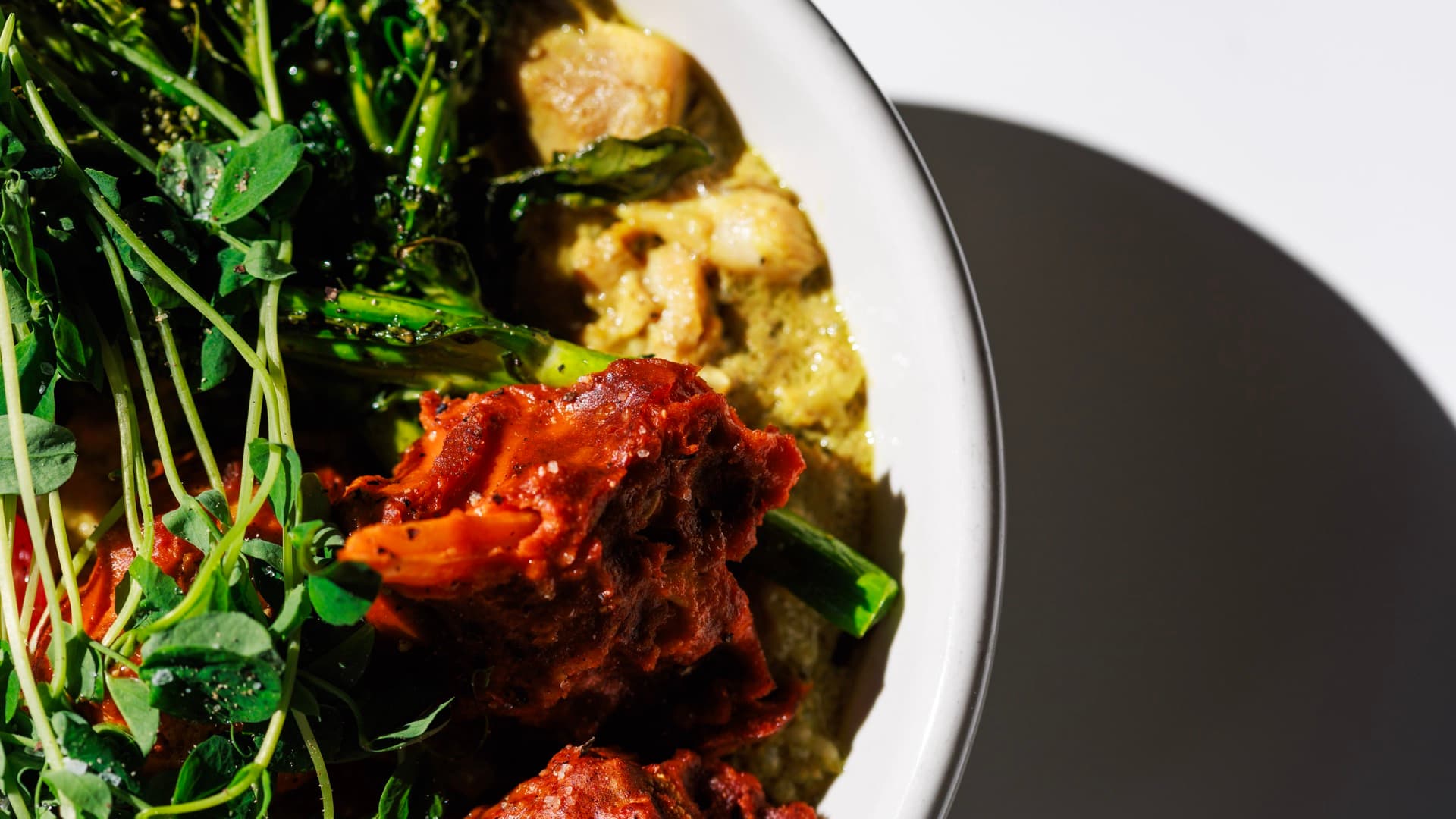 Parcelle chicken curry bowl